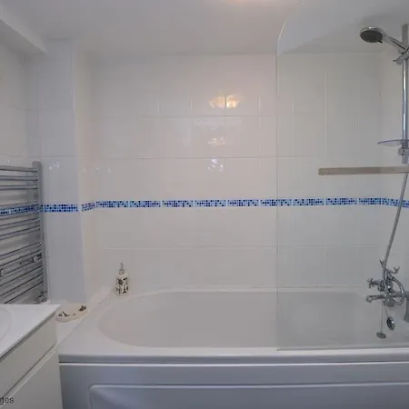 The Den Apartman *